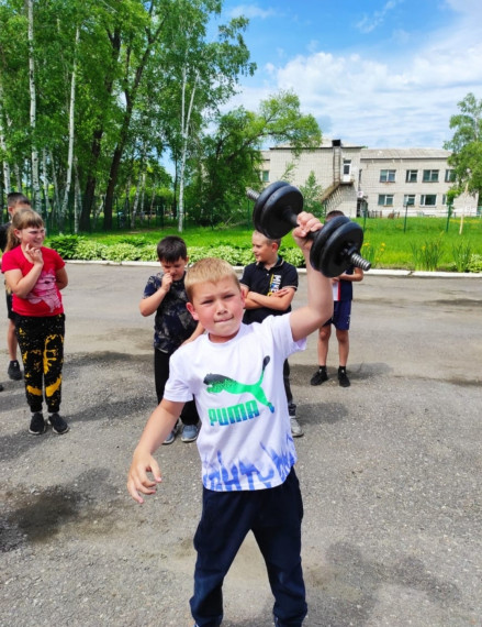 "День здоровячков" в пришкольном лагере "Улыбка".